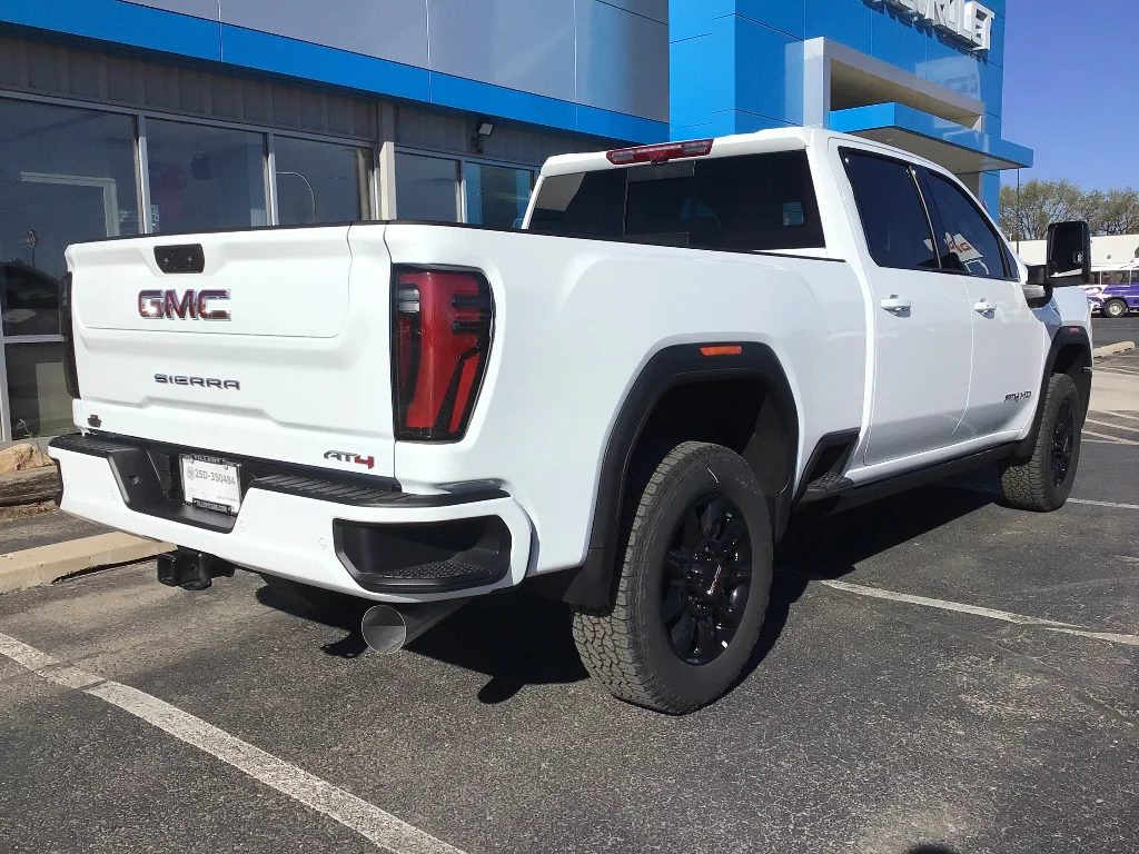 New 2026 Summit White GMC AT4 image 5