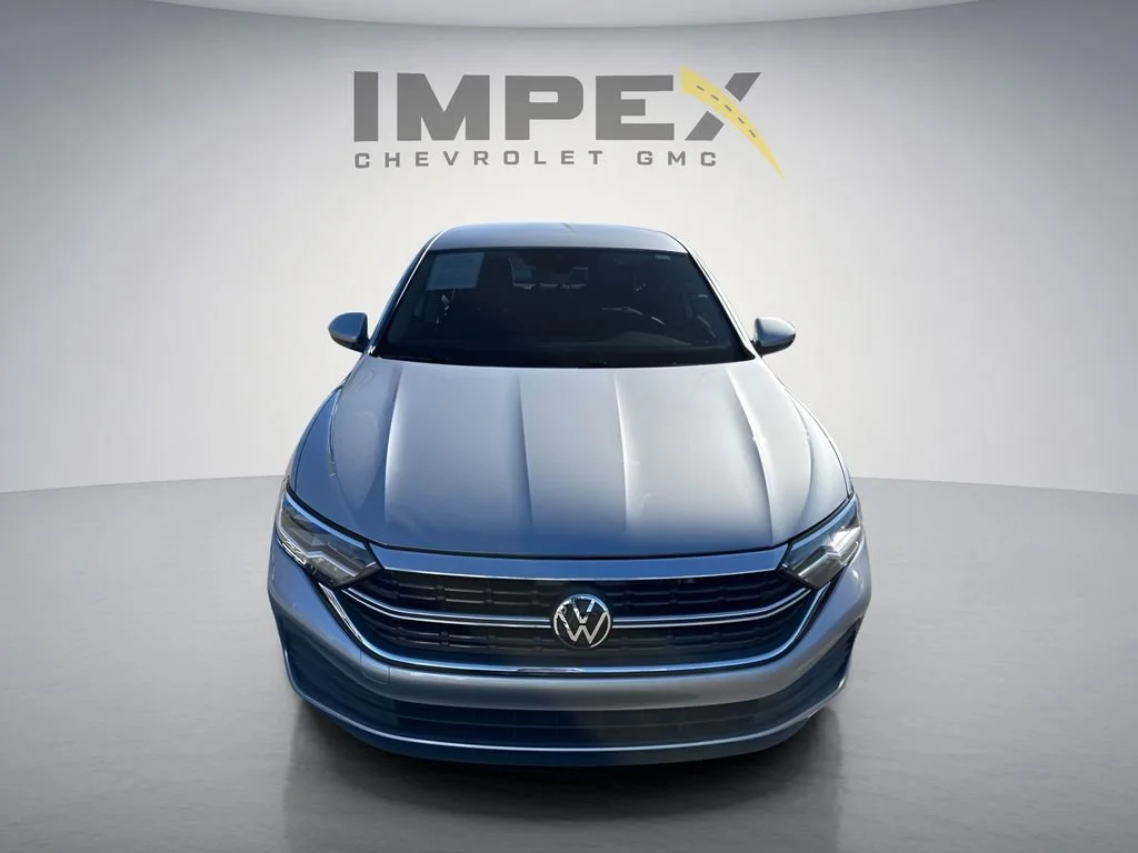 Used 2024 Silver Volkswagen S image 8