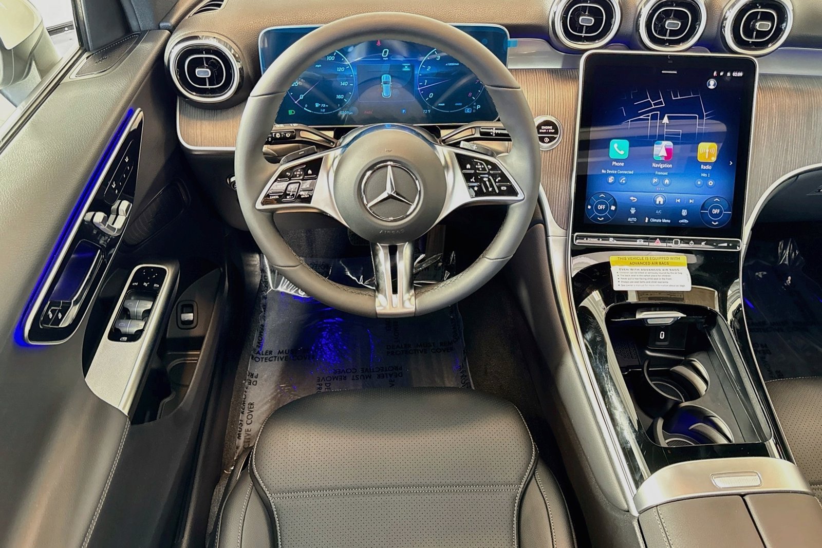 New 2026 Polar White Mercedes-Benz GLC 300 image 20