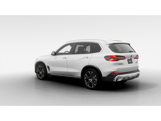 New 2026 Alpine White BMW sDrive40i image 2
