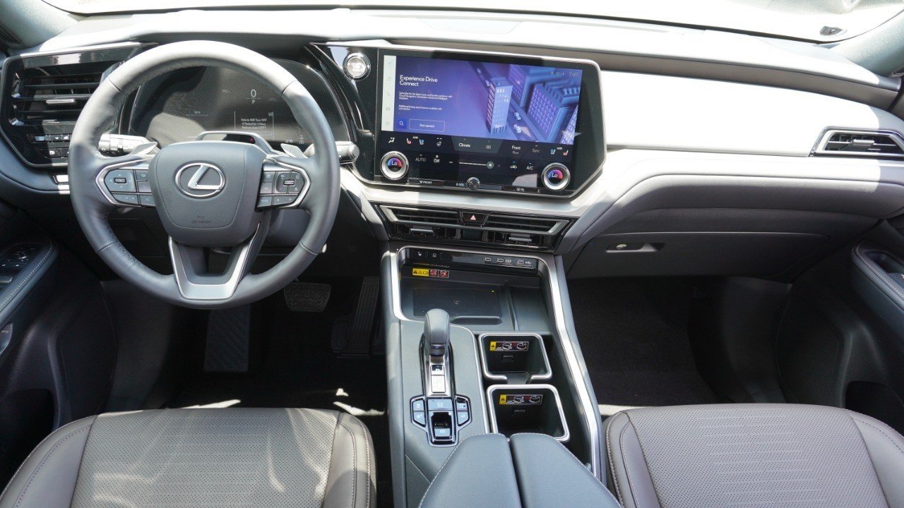 Certified Used 2025 CELESTIAL SILVER Lexus TX 350 Premium image 28