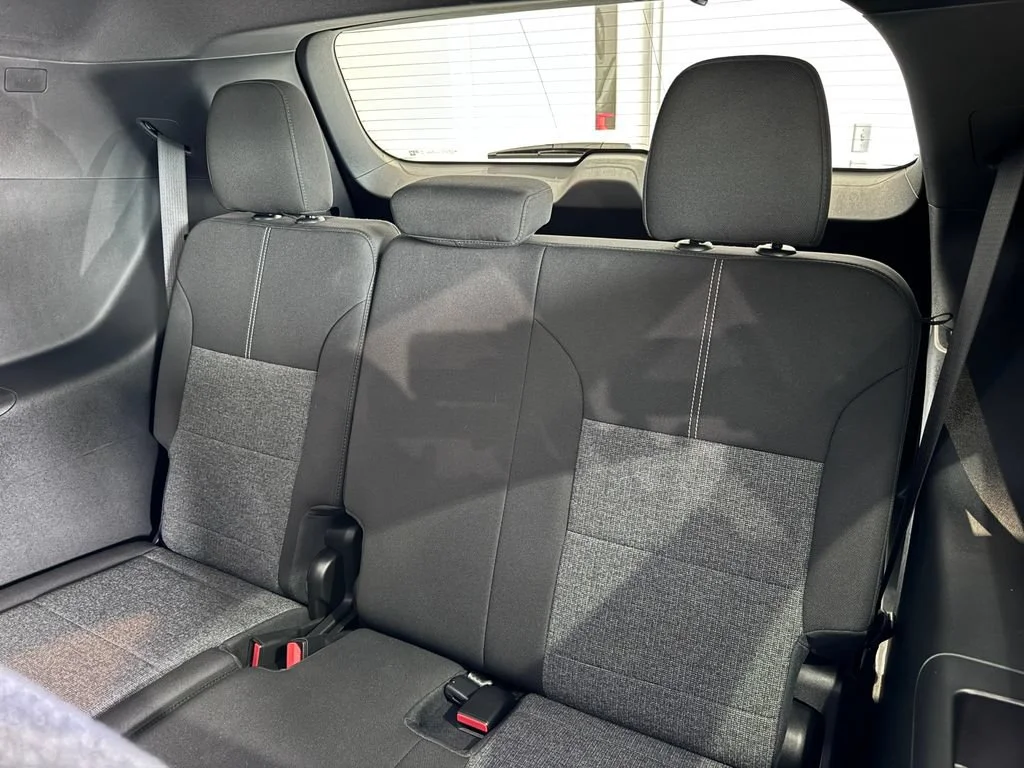 Certified Used 2025 Summit White GMC Elevation image 11