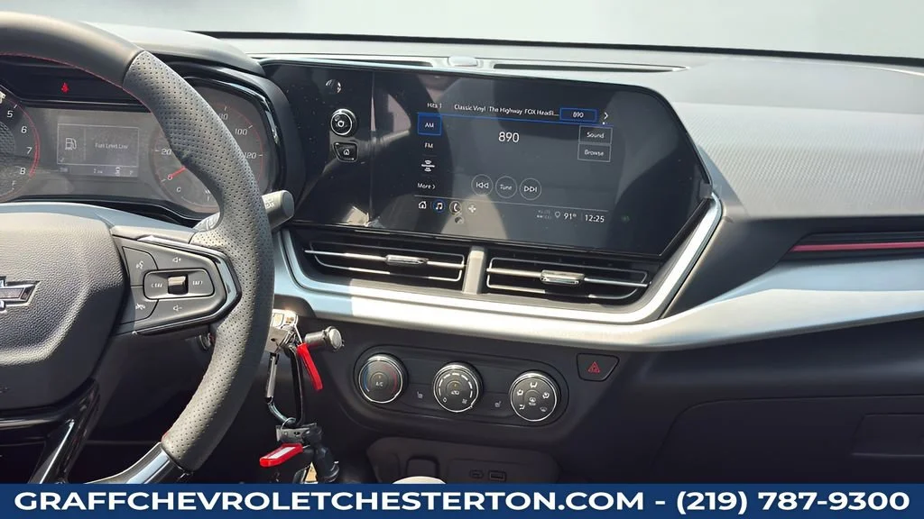 2026 Chevrolet Trax RS - Photo 17