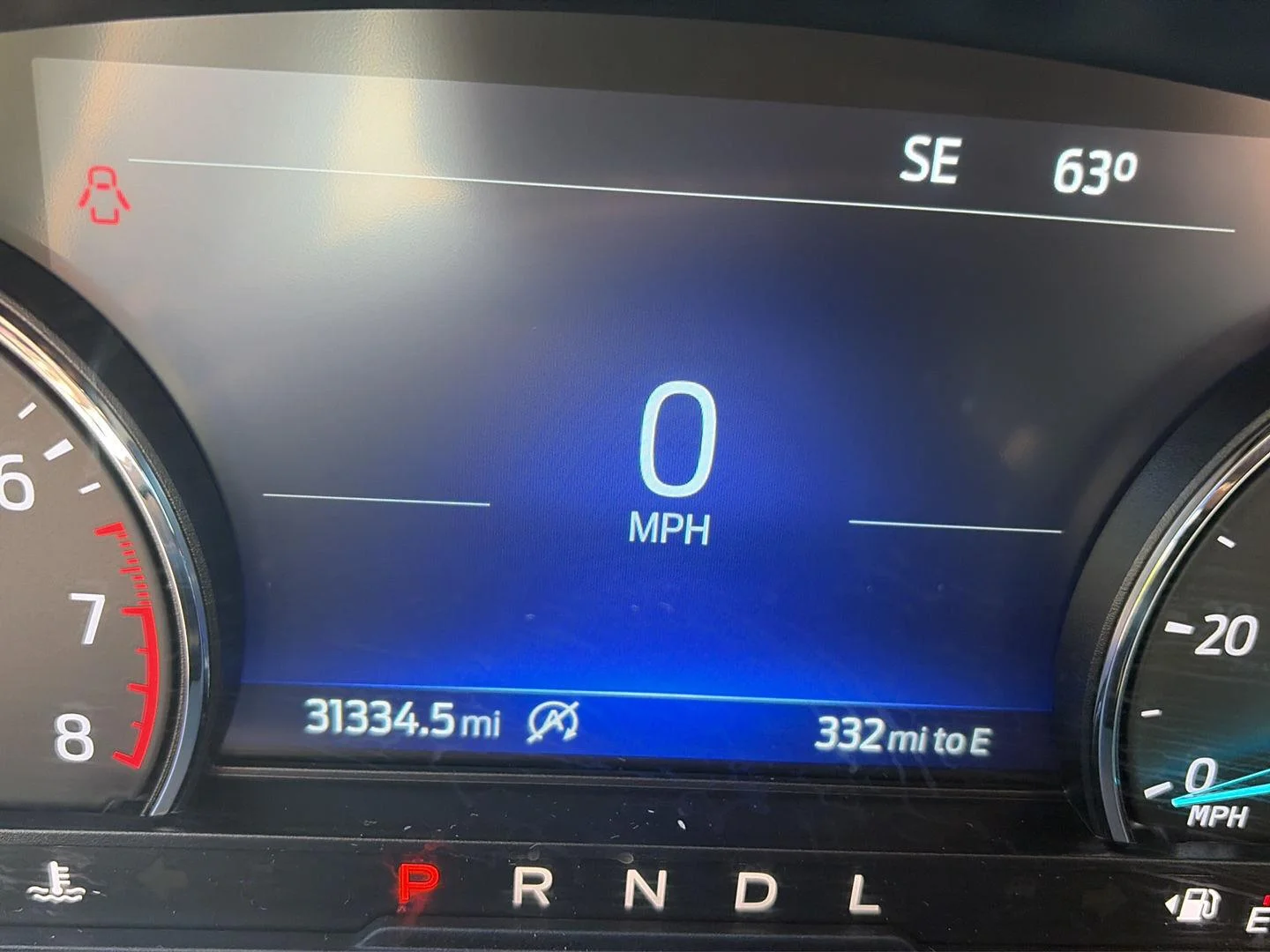 Used 2023 Iconic Silver Ford XLT image 6