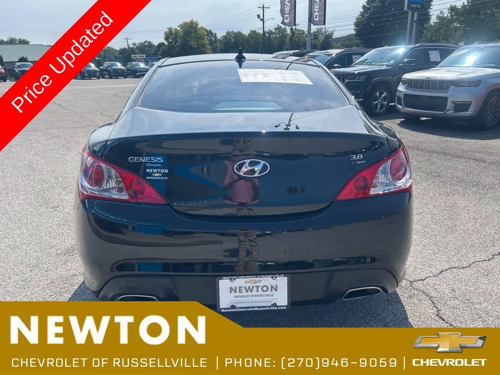 Used 2012 Black Hyundai 3.8 R-Spec image 29