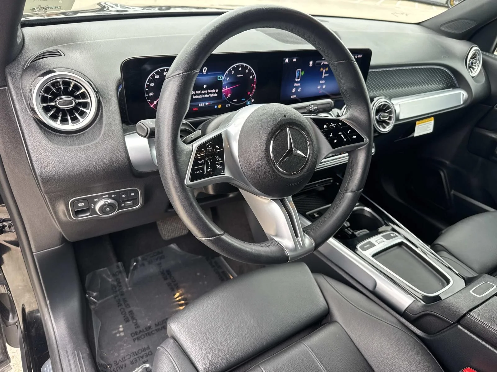 Certified Used 2025 Black Mercedes-Benz GLB 250 image 17