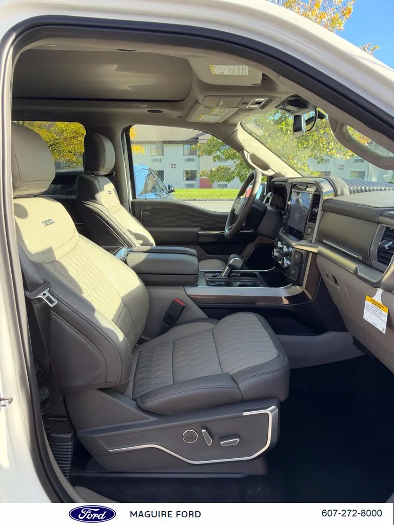 New 2026 Star White Metallic Tri-Coat Ford Platinum® image 13