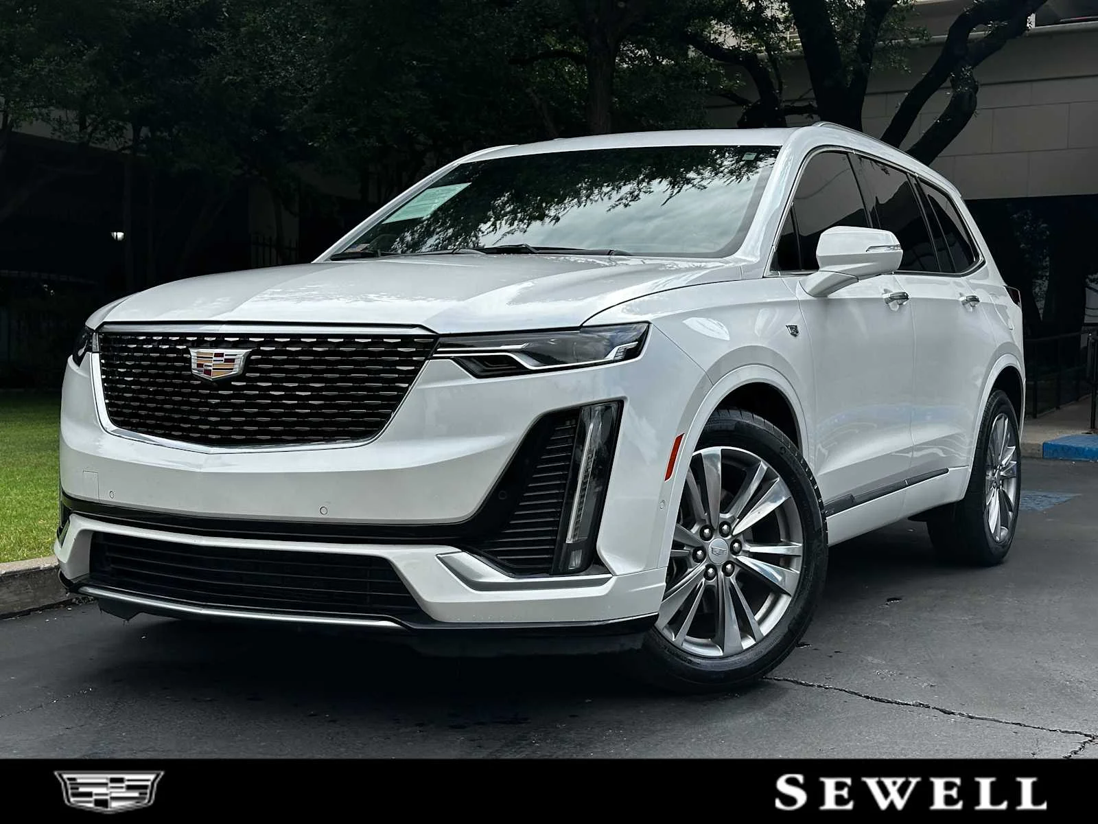 2023 Cadillac XT6 Premium Luxury Auto's photo