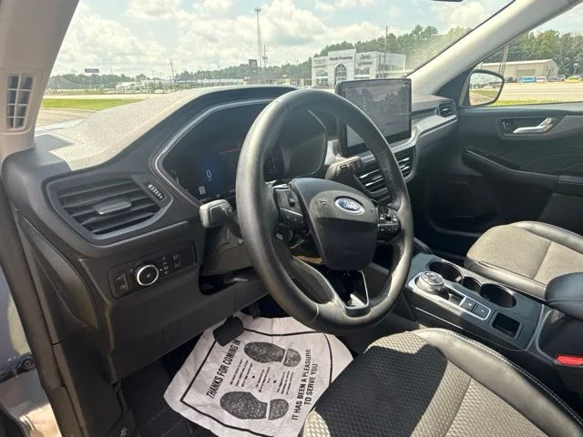 Used 2023 Vapor Blue Ford Base image 15