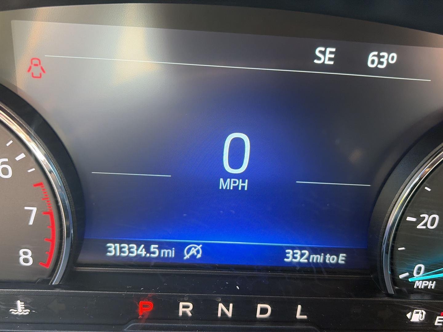 Used 2023 Iconic Silver Ford XLT image 6