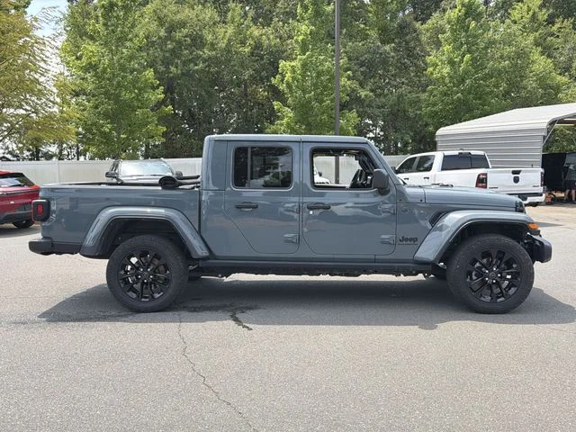 Used 2024 Gray Jeep Nighthawk image 14