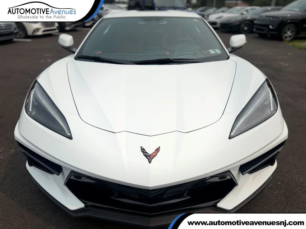 Used 2023 Arctic White Chevrolet 2dr Stingray Coupe w/2LT Z51 Performance Package & Front Lift image 1