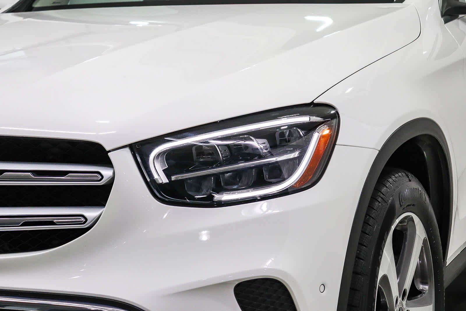 Used 2022 Polar White Mercedes-Benz GLC 300 image 7