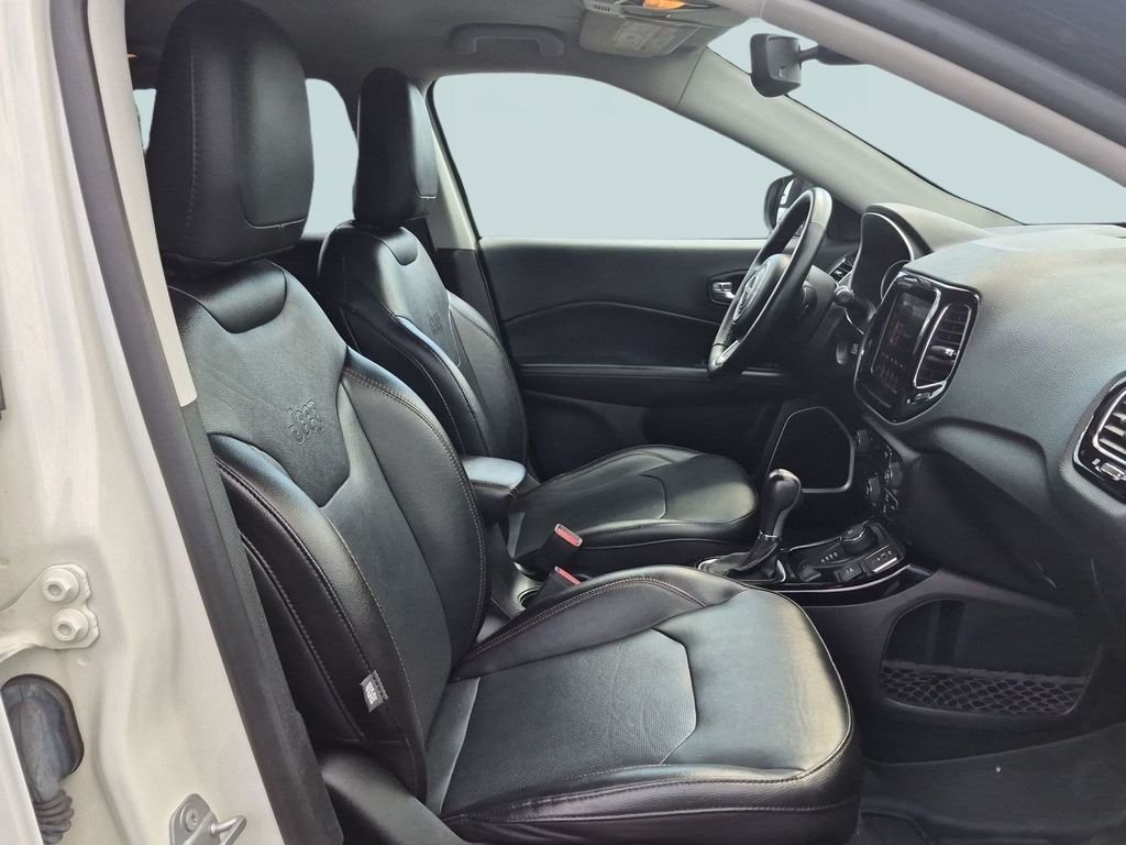 Used 2020 White Clearcoat Jeep Limited image 26