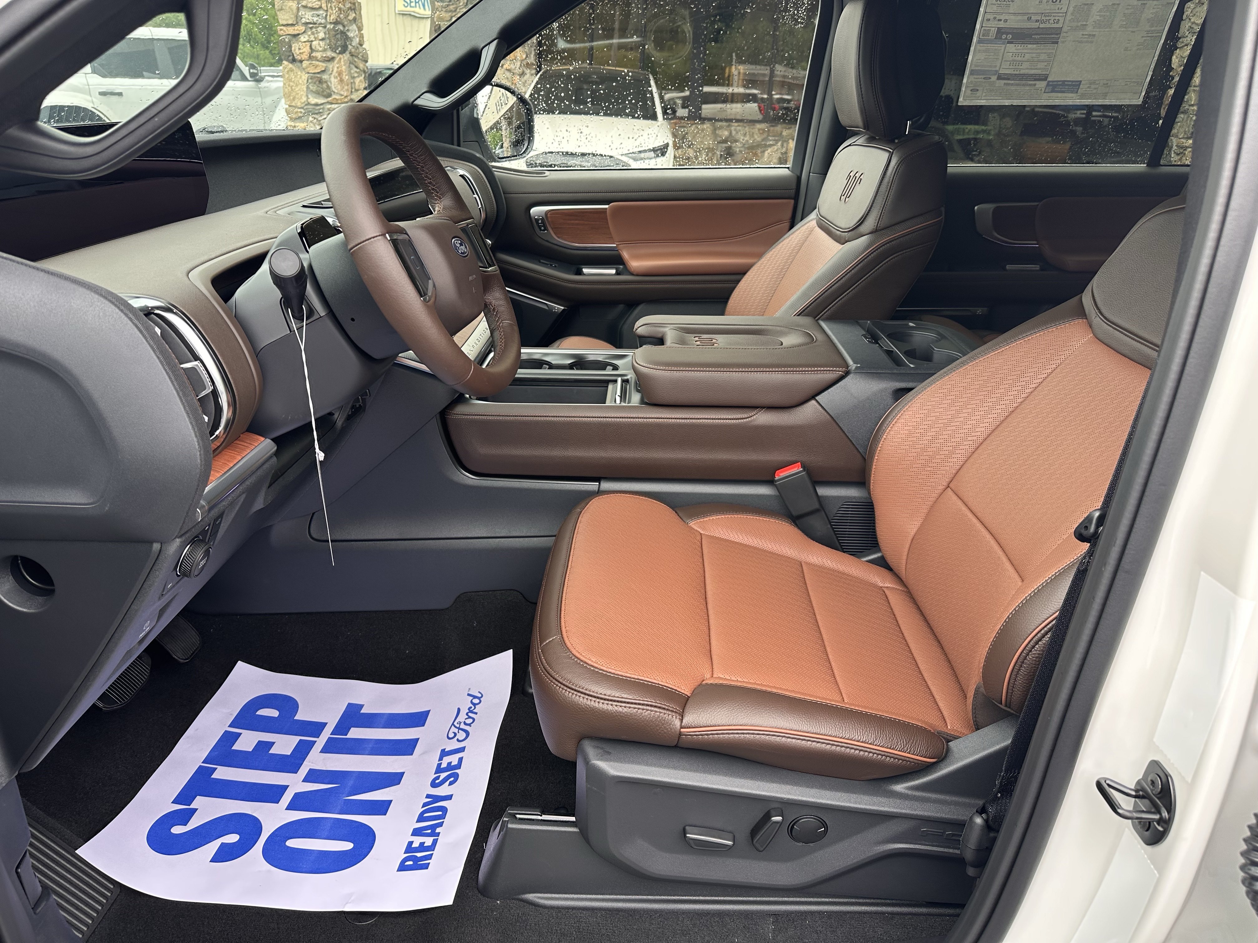 New 2026 Star White Metallic Tri-Coat Ford King Ranch® image 10