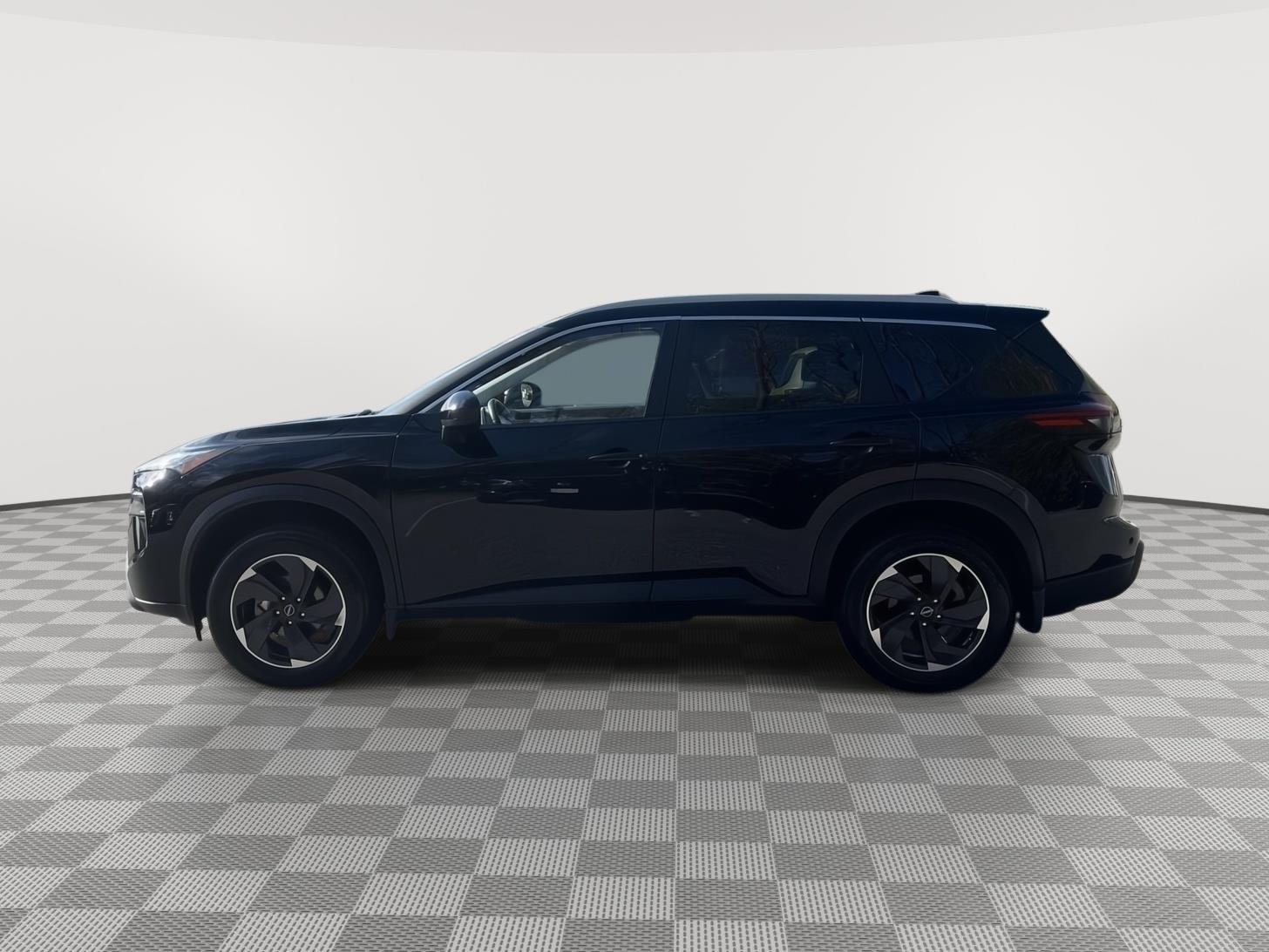 Used 2024 Super Black Nissan SV image 8