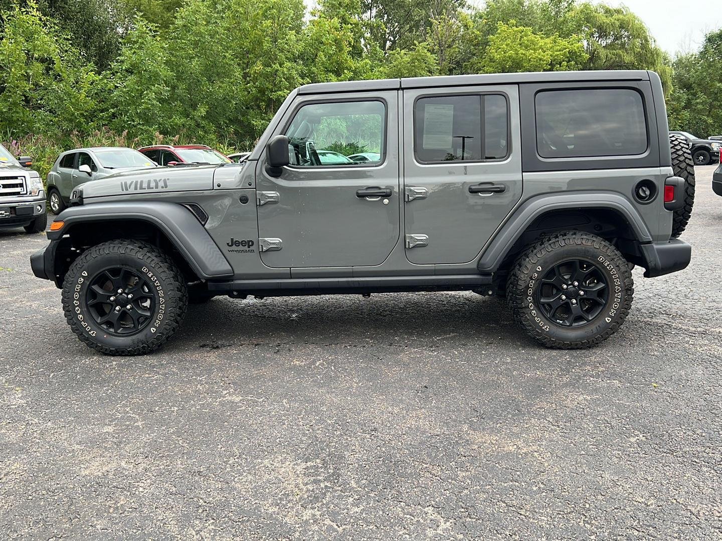Used 2020 Sting-Gray Clearcoat Jeep Willys image 20