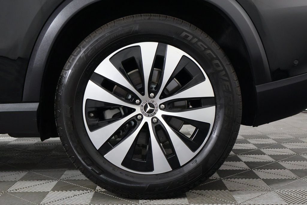 Certified Used 2026 Black Mercedes-Benz GLE 350 image 16