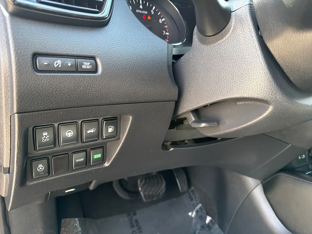 2019 Nissan Rogue SL - Photo 25
