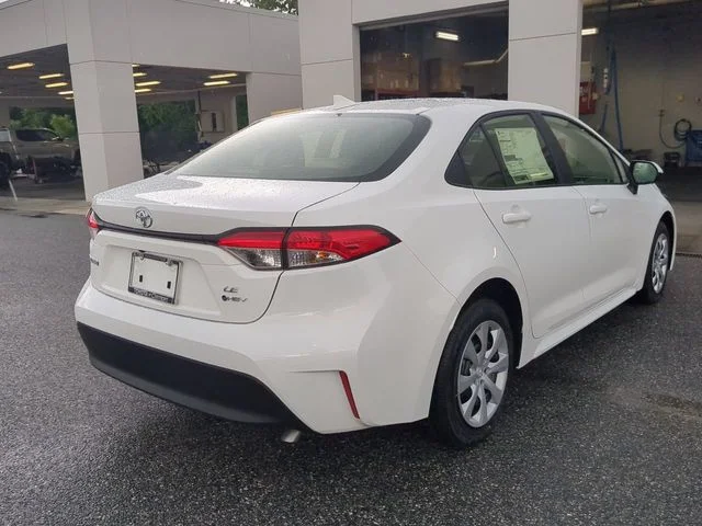 New 2026 Ice Cap Toyota Hybrid LE image 4