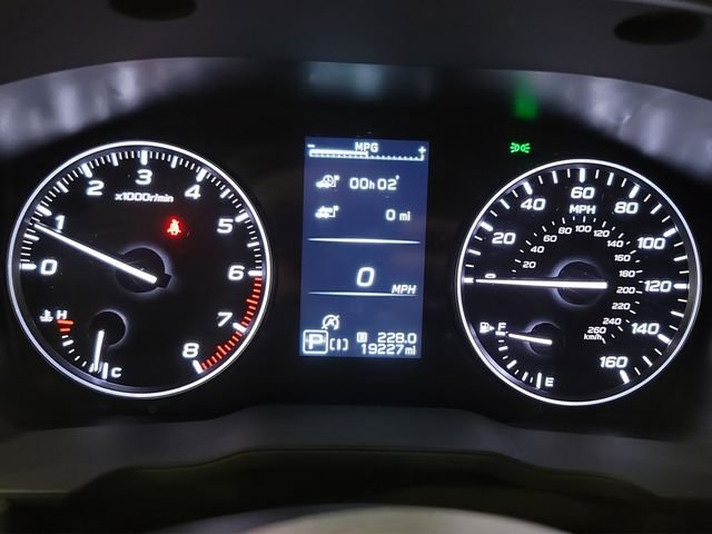 Used 2025 Ice Silver Metallic Subaru Premium image 25