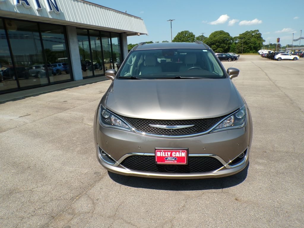 Used 2018 Chrysler Pacifica Touring L with VIN 2C4RC1BGXJR210594 for sale in Commerce, GA