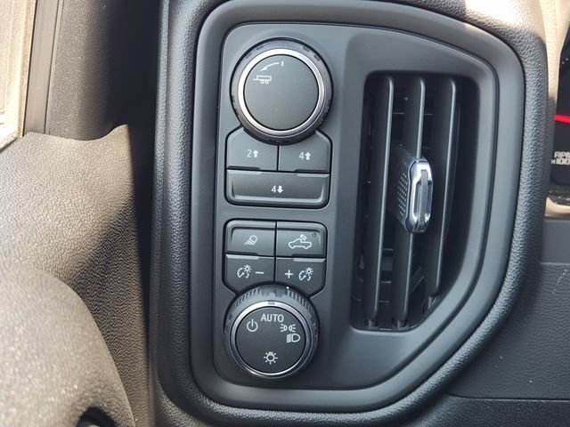 2026 Chevrolet Silverado 2500 HD Custom - Photo 24