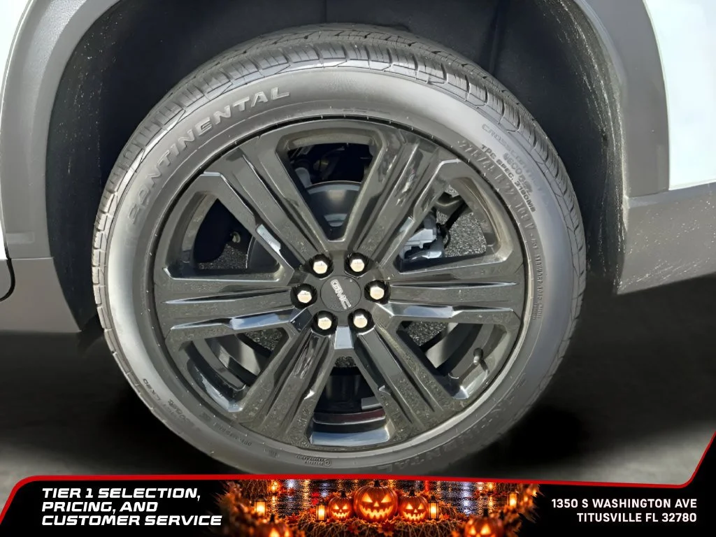 New 2026 Summit White GMC Elevation image 24