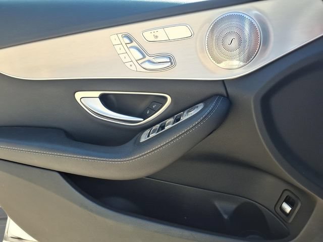 Used 2018  Mercedes-Benz C 300 image 17