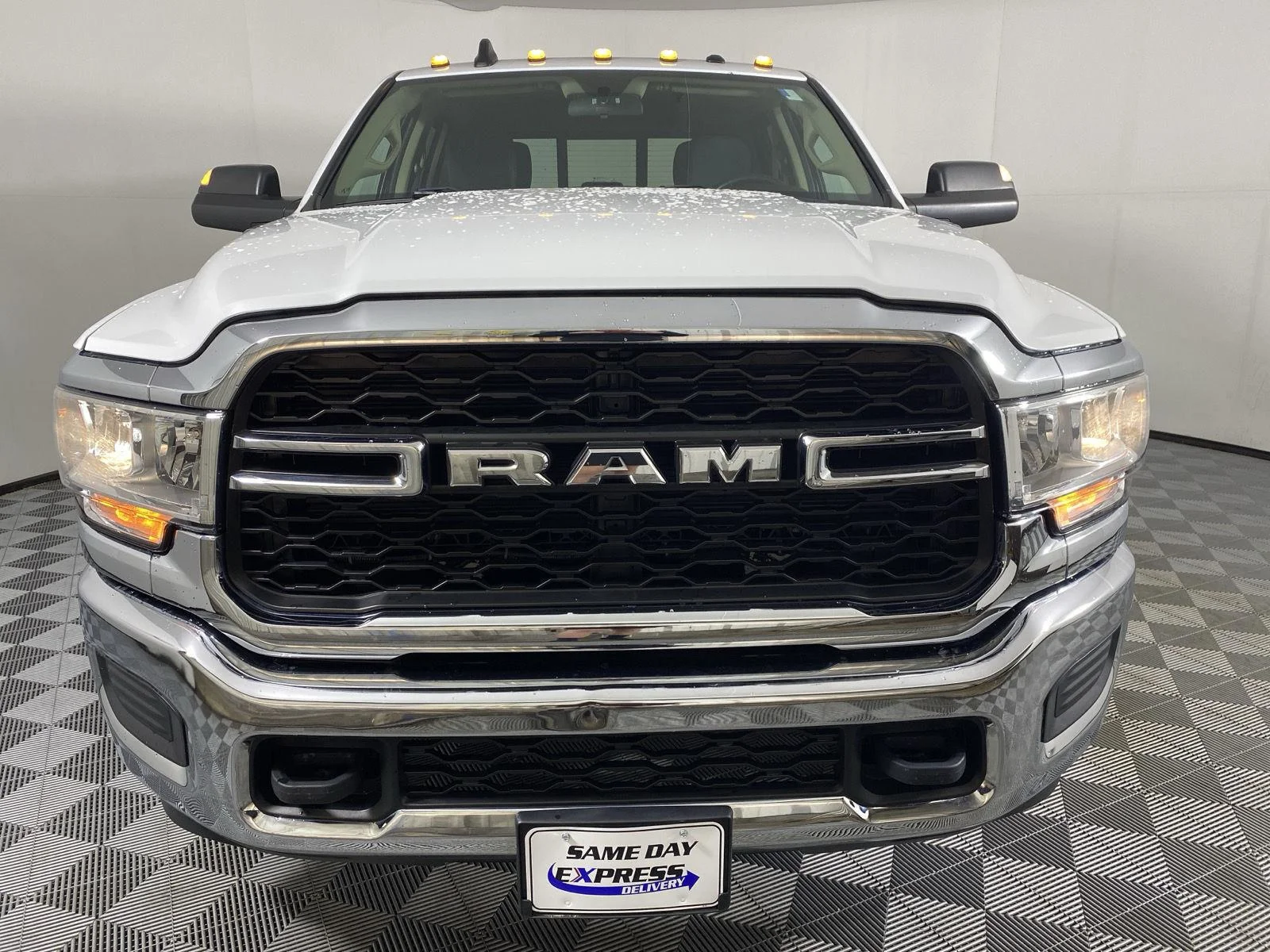 Used 2019 Bright White Clearcoat Ram Tradesman image 7