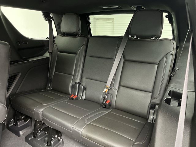 Used 2021 Black Chevrolet High Country image 14