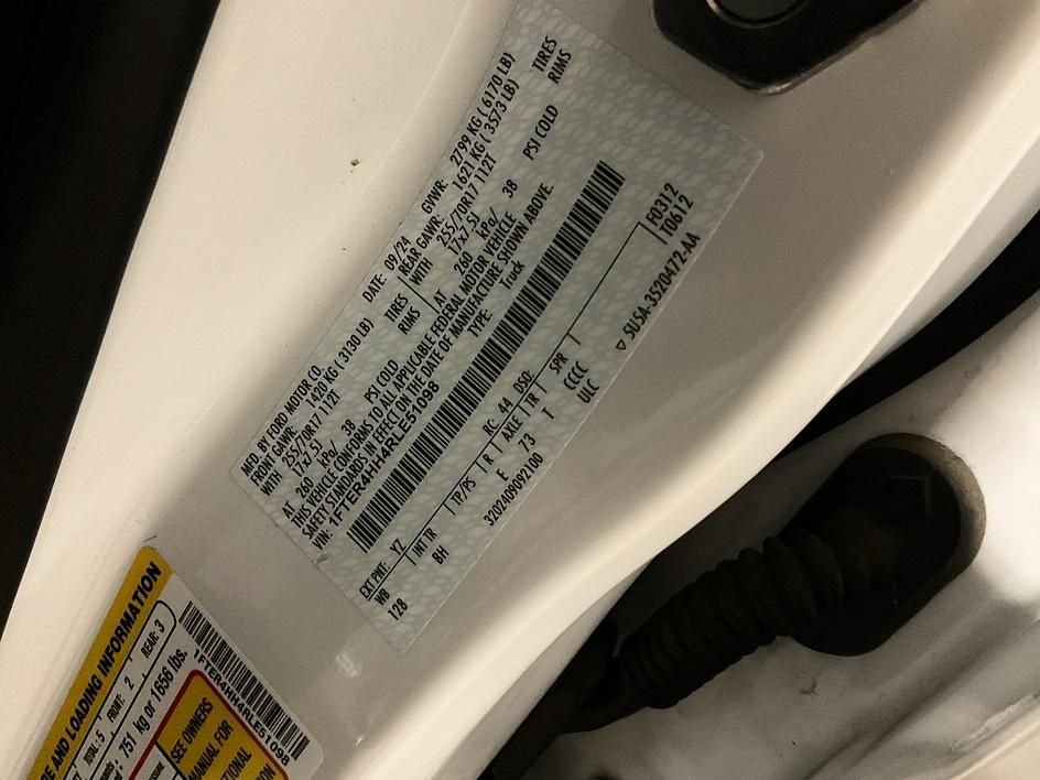 Used 2024 White Ford XLT image 32