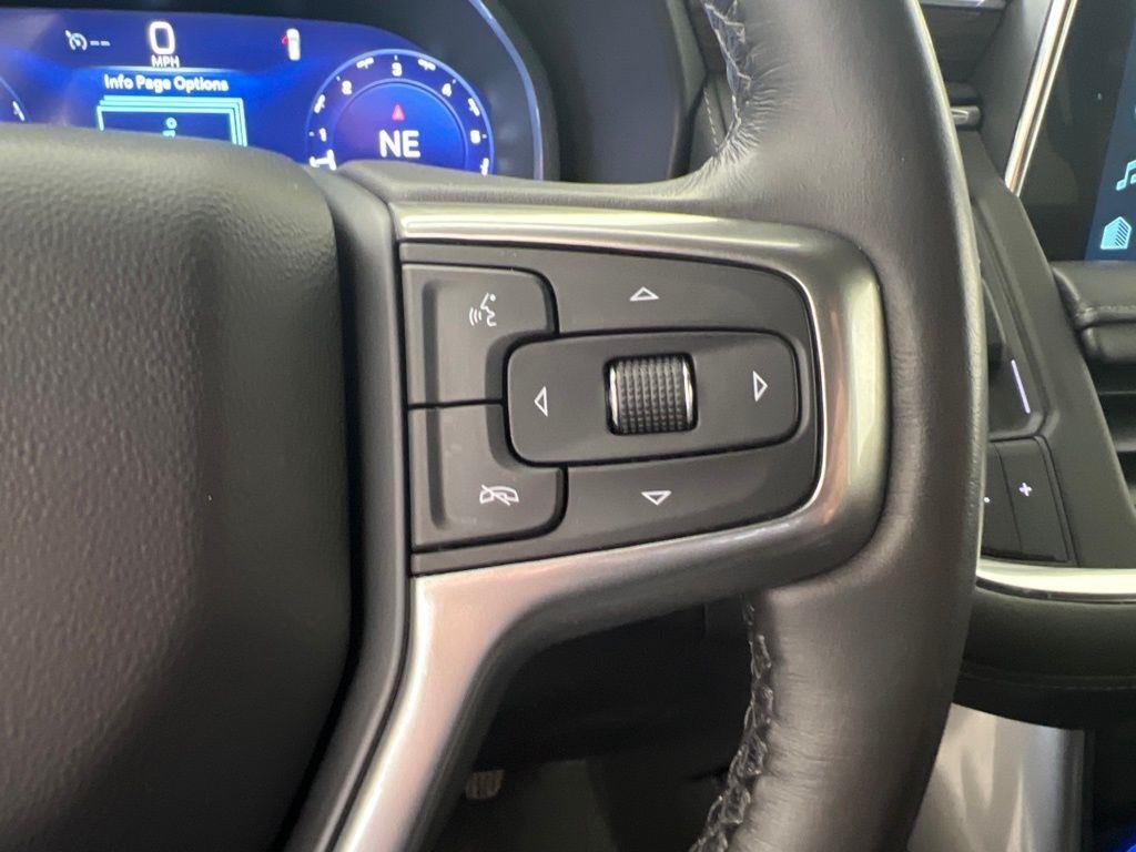 Used 2023 Summit White Chevrolet LT image 25