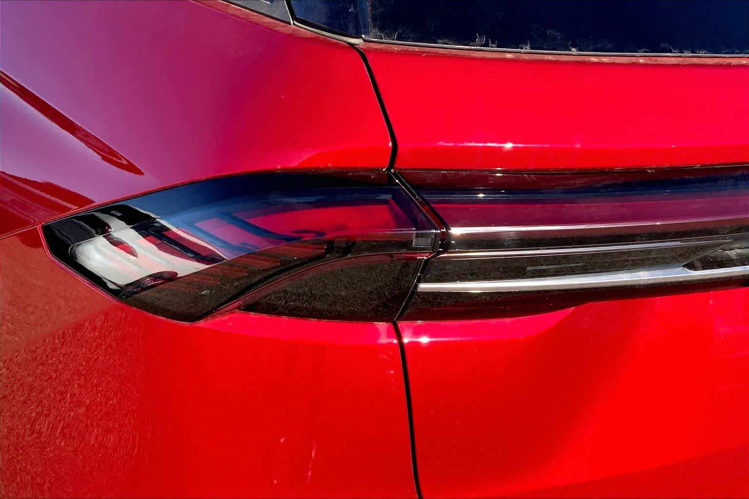 New 2026 Red Carpet Metallic Tinted Clearcoat Lincoln Premiere image 14