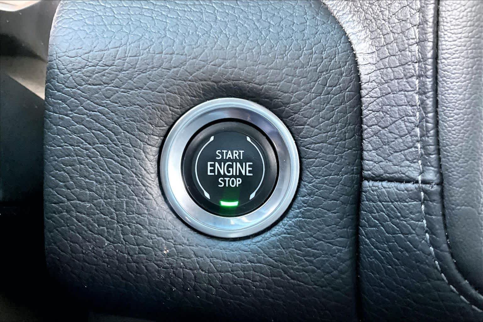 Used 2021 Dark Sky Metallic GMC Denali image 34
