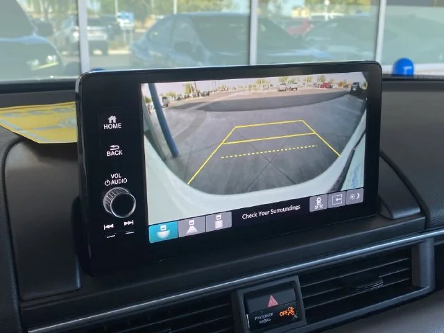 2025 Honda Pilot Touring - Photo 27