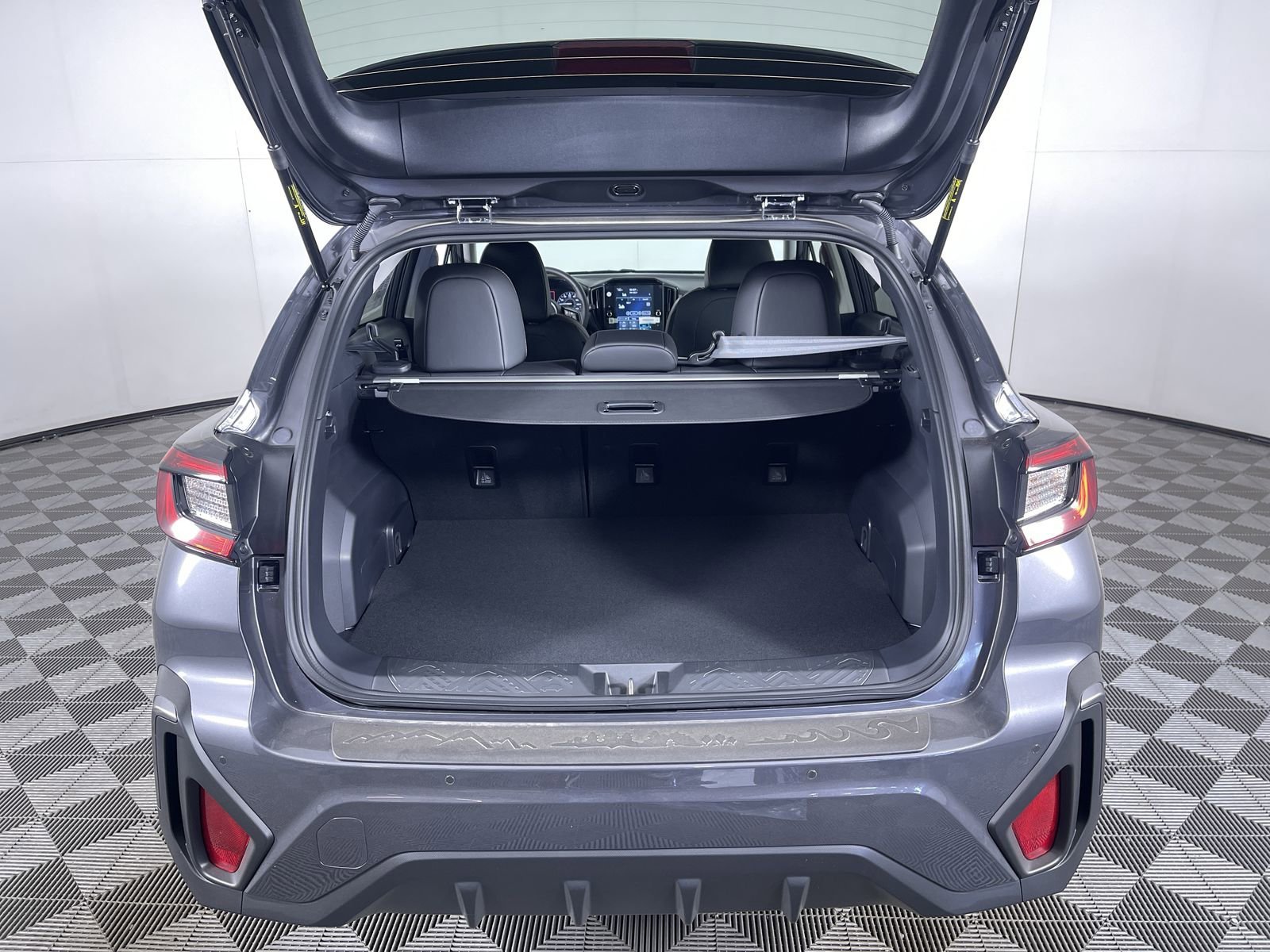 New 2026 MAGNETITE GRAY PEARL Subaru Limited image 23