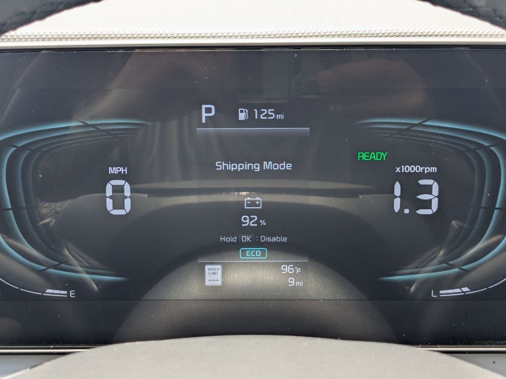2025 Kia Niro EX Touring - Photo 28