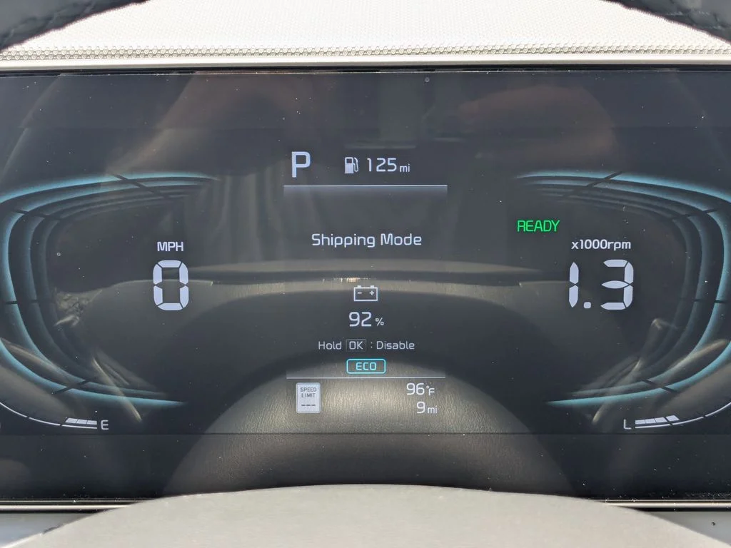 2025 Kia Niro EX Touring - Photo 28