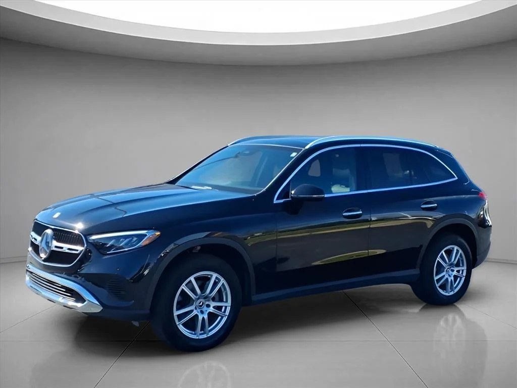 Used 2023 Black Mercedes-Benz GLC 300 image 1