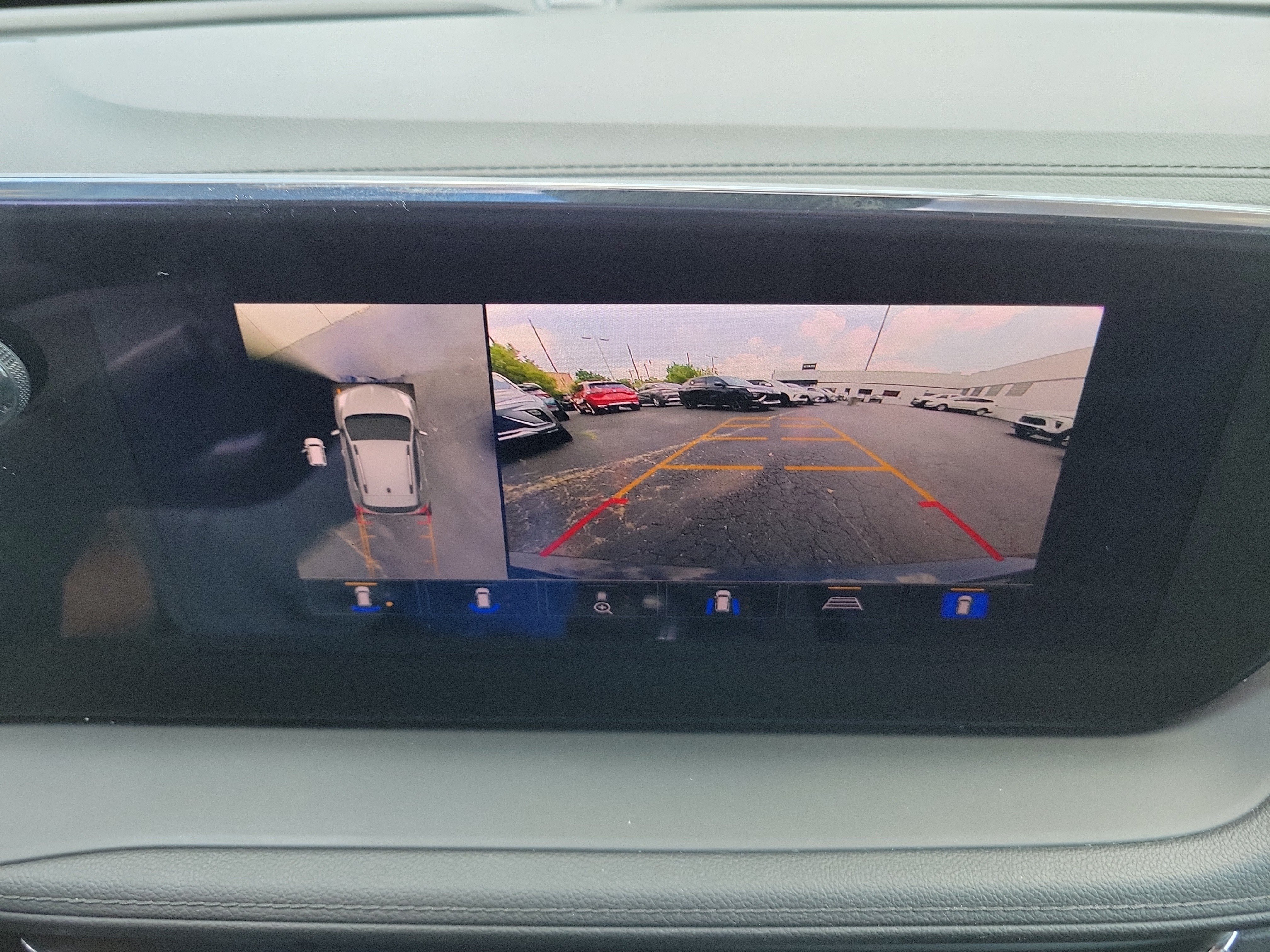 2026 Buick Encore GX Sport Touring - Photo 25