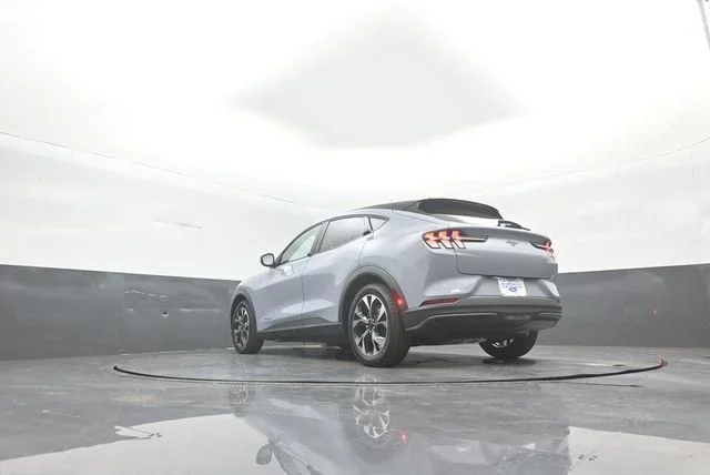 New 2026 Glacier Gray Metallic Tri-coat Ford Select image 35