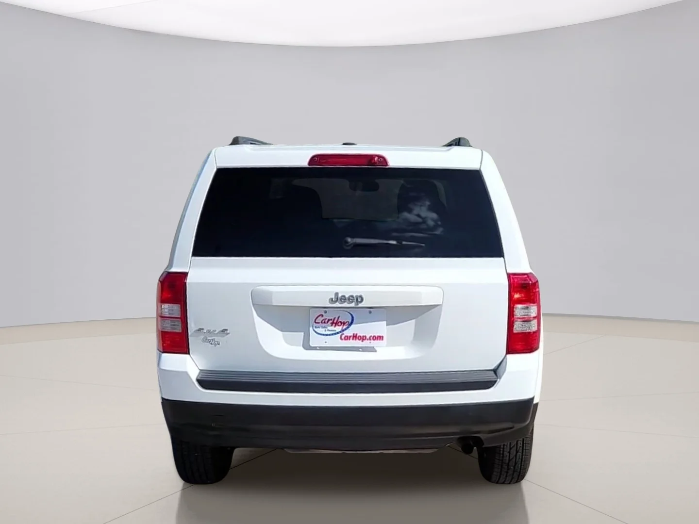 Used 2016 White Jeep SPORT 4WD image 4