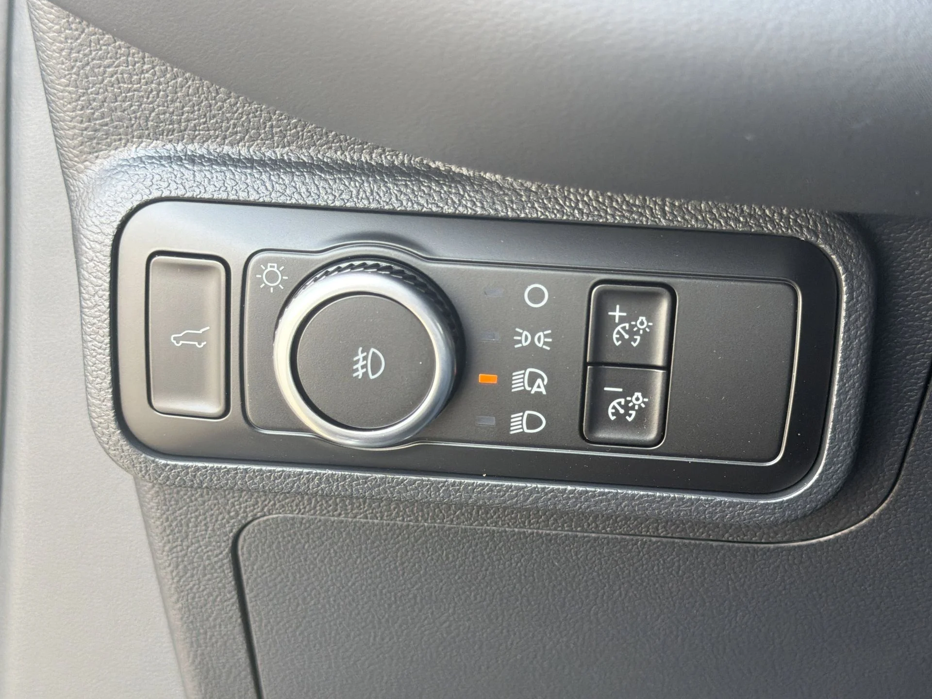 New 2026 Agate Black Metallic Ford ST-Line image 16