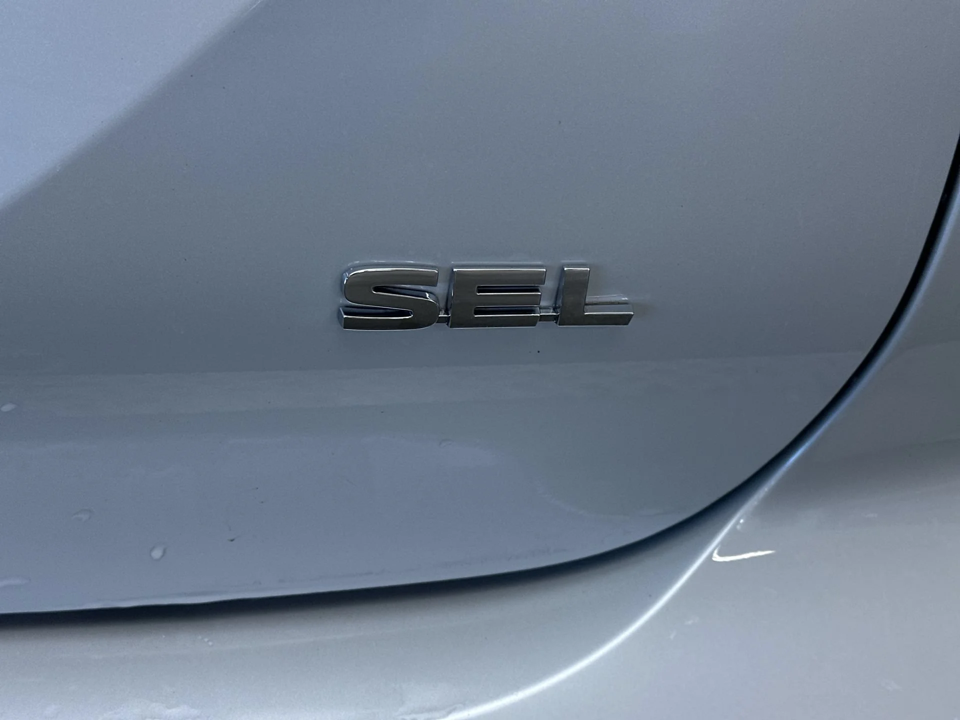New 2026 White Diamond Mitsubishi SEL image 25