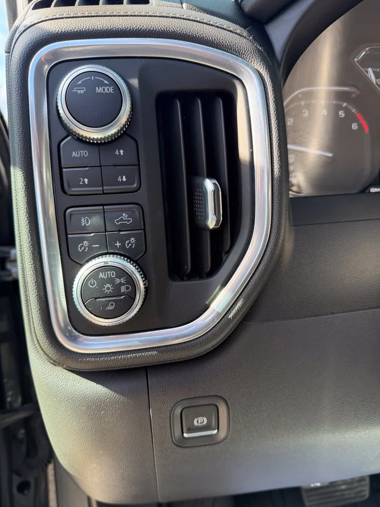 Used 2020 Gray GMC SLT image 11