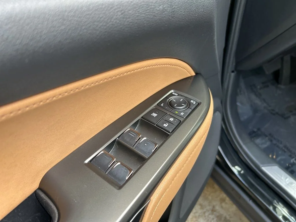 Used 2023 Black Lexus 250 Base image 39