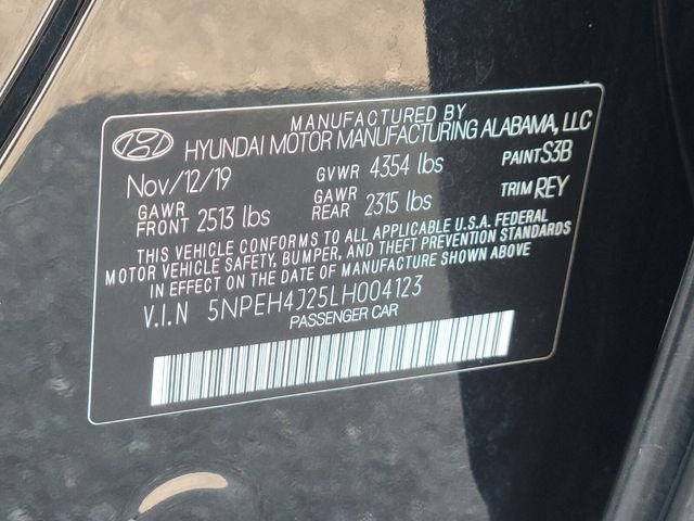 Used 2020 Black Hyundai Limited image 37