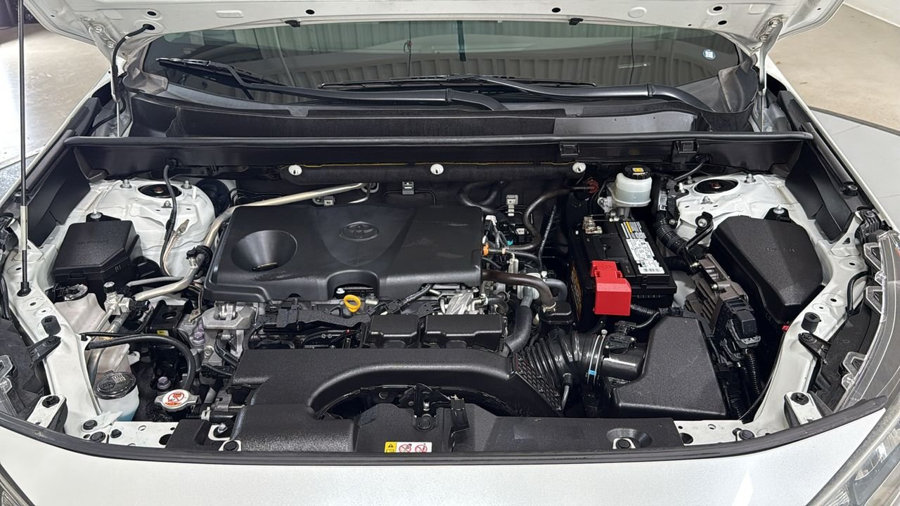 Certified Used 2019 White Toyota Limited image 25