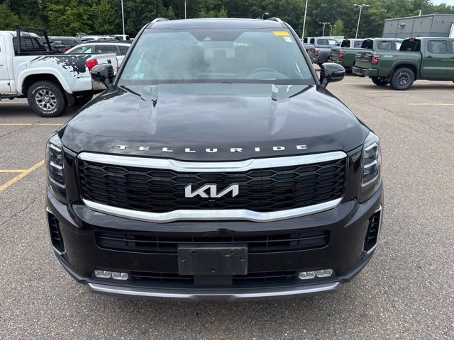 Certified Used 2022 Black Kia SX image 2